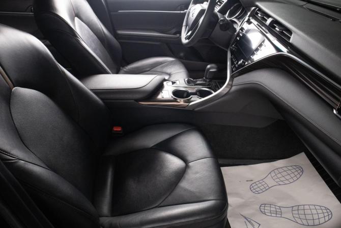 Toyota Camry VIII (XV70) с пробегом 2019 года, цена 2 799 000 рублей, 169098 км, седан, Автокод Объявления