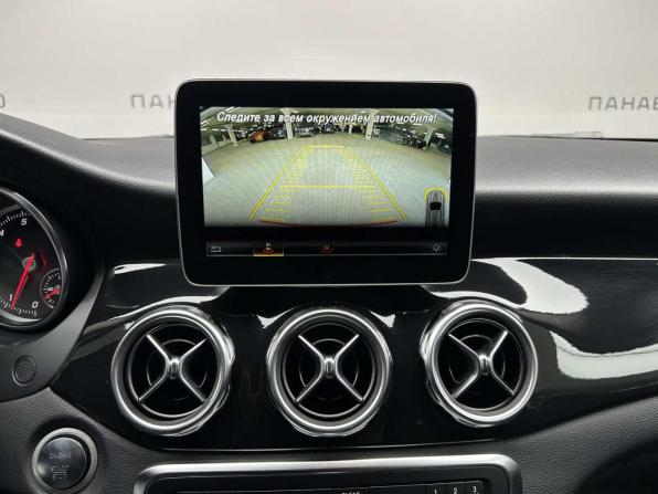 Mercedes-Benz GLA I (X156) Рестайлинг с пробегом 2019 года, цена 2 799 000 рублей, 75642 км, внедорожник, Автокод Объявления