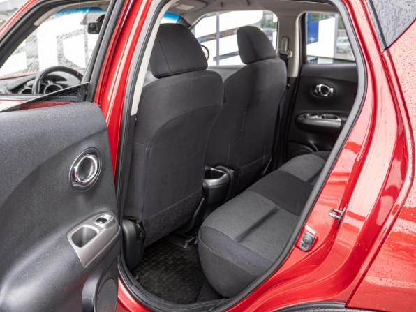 Nissan Juke I с пробегом 2014 года, цена 1 219 000 рублей, 165963 км, внедорожник, Автокод Объявления