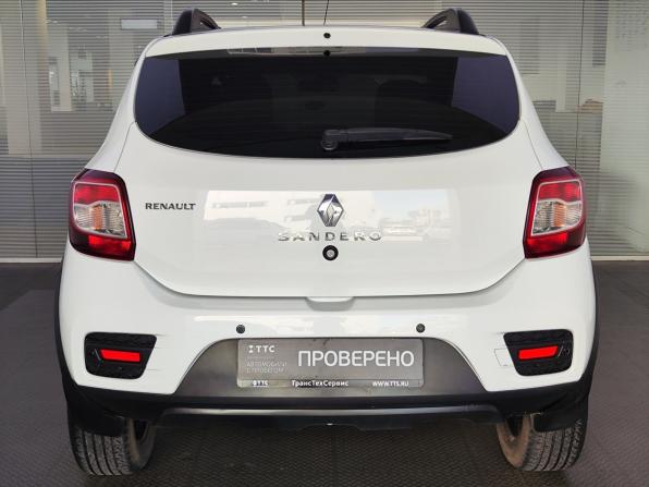 Renault Sandero II Рестайлинг с пробегом 2018 года, цена 1 299 000 рублей, 90000 км, хэтчбек, Автокод Объявления