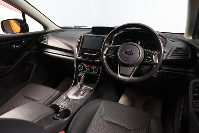 Subaru XV II с пробегом 2017 года, цена 1 939 000 рублей, 82300 км, внедорожник, Автокод Объявления