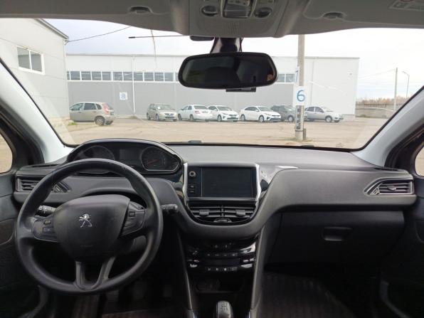 Peugeot 208 I с пробегом 2013 года, цена 570 000 рублей, 166000 км, хэтчбек, Автокод Объявления