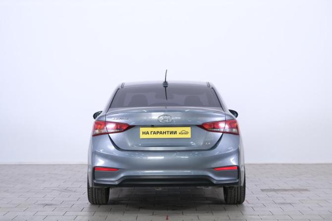 Hyundai Solaris II с пробегом 2019 года, цена 1 299 000 рублей, 200000 км, седан, Автокод Объявления