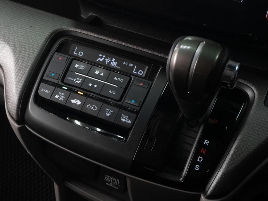 Honda Stepwgn V Рестайлинг Тюмень  - изображение 14