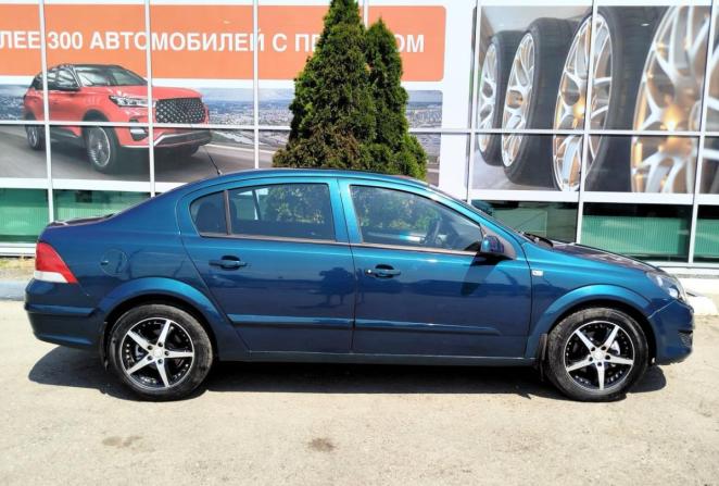 Opel Astra H Рестайлинг с пробегом 2008 года, цена 480 000 рублей, 185573 км, седан, Автокод Объявления