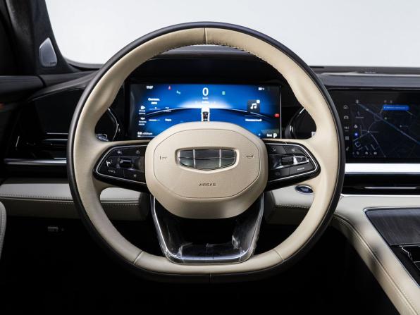 Geely Monjaro I с пробегом 2025 года, цена 4 259 000 рублей, 16359 км, внедорожник, Автокод Объявления