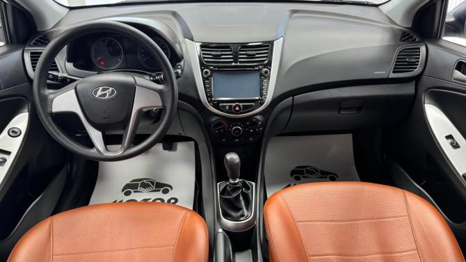 Hyundai Solaris I Рестайлинг с пробегом 2015 года, цена 1 115 000 рублей, 56525 км, хэтчбек, Автокод Объявления