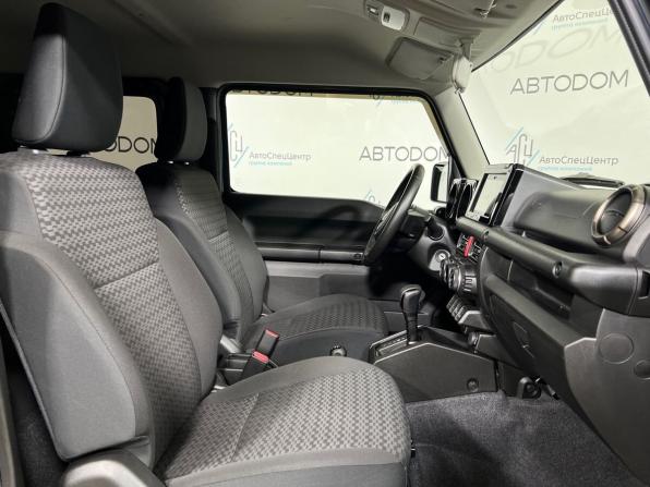 Suzuki Jimny IV с пробегом 2022 года, цена 3 097 000 рублей, 54399 км, внедорожник, Автокод Объявления