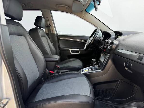 Opel Antara I Рестайлинг с пробегом 2012 года, цена 1 057 000 рублей, 235037 км, внедорожник, Автокод Объявления