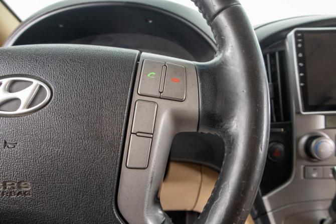 Hyundai Grand Starex I с пробегом 2011 года, цена 1 649 000 рублей, 218000 км, минивэн, Автокод Объявления