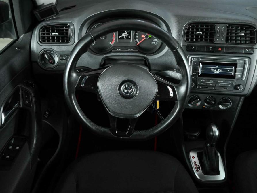 Volkswagen Polo V Рестайлинг Екатеринбург  - изображение 11