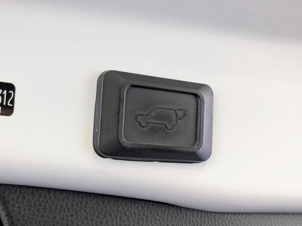 Toyota RAV4 V (XA50) с пробегом 2021 года, цена 3 210 000 рублей, 68974 км, внедорожник, Автокод Объявления
