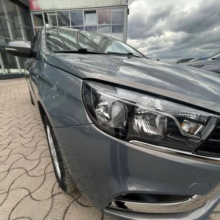 Lada (ВАЗ) Vesta I с пробегом 2018 года, цена 990 000 рублей, 110300 км, универсал, Автокод Объявления