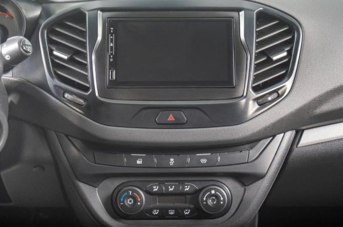Lada (ВАЗ) Vesta I с пробегом 2019 года, цена 1 049 000 рублей, 99000 км, седан, Автокод Объявления