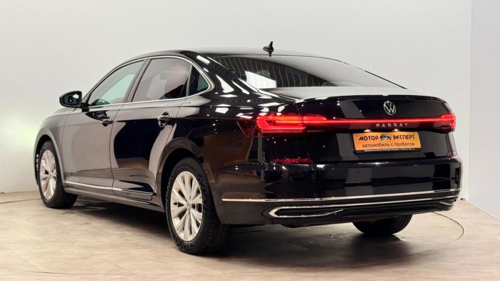 Volkswagen Passat B8 Рестайлинг Киров  - изображение 3
