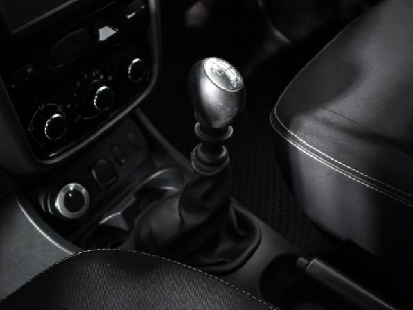 Renault Duster I с пробегом 2015 года, цена 780 000 рублей, 173074 км, внедорожник, Автокод Объявления