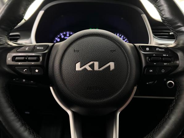 Kia Rio IV Рестайлинг с пробегом 2022 года, цена 1 749 000 рублей, 95439 км, хэтчбек, Автокод Объявления