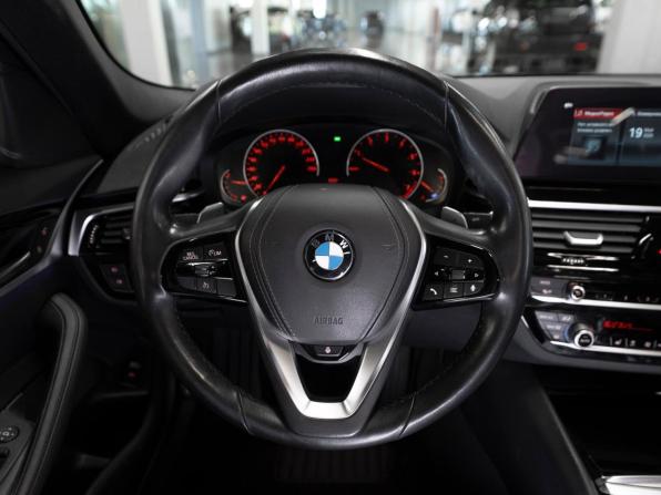 BMW 5 серии VII (G30/G31/G38) с пробегом 2020 года, цена 3 280 000 рублей, 95702 км, седан, Автокод Объявления