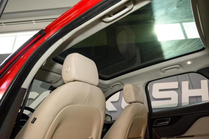 Jaguar F-Pace I с пробегом 2019 года, цена 2 980 000 рублей, 70610 км, внедорожник, Автокод Объявления