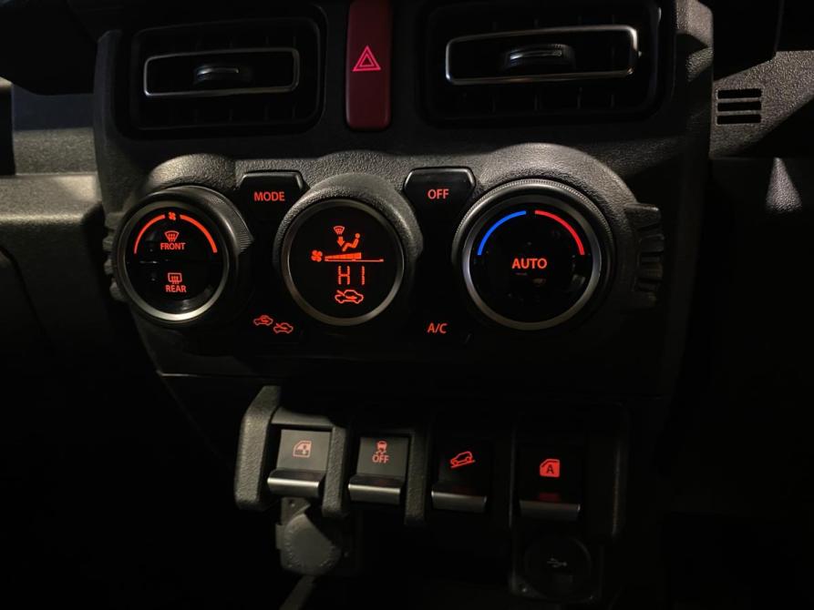 Suzuki Jimny IV Челябинск  - изображение 13