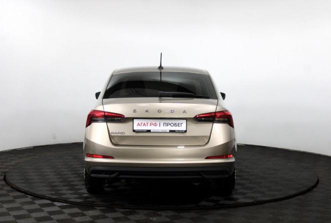 Skoda Rapid II с пробегом 2022 года, цена 1 690 000 рублей, 46344 км, лифтбек, Автокод Объявления