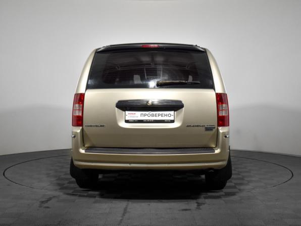 Chrysler Voyager V с пробегом 2008 года, цена 899 000 рублей, 337235 км, минивэн, Автокод Объявления
