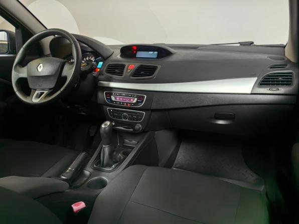 Renault Fluence I с пробегом 2011 года, цена 579 000 рублей, 235781 км, седан, Автокод Объявления