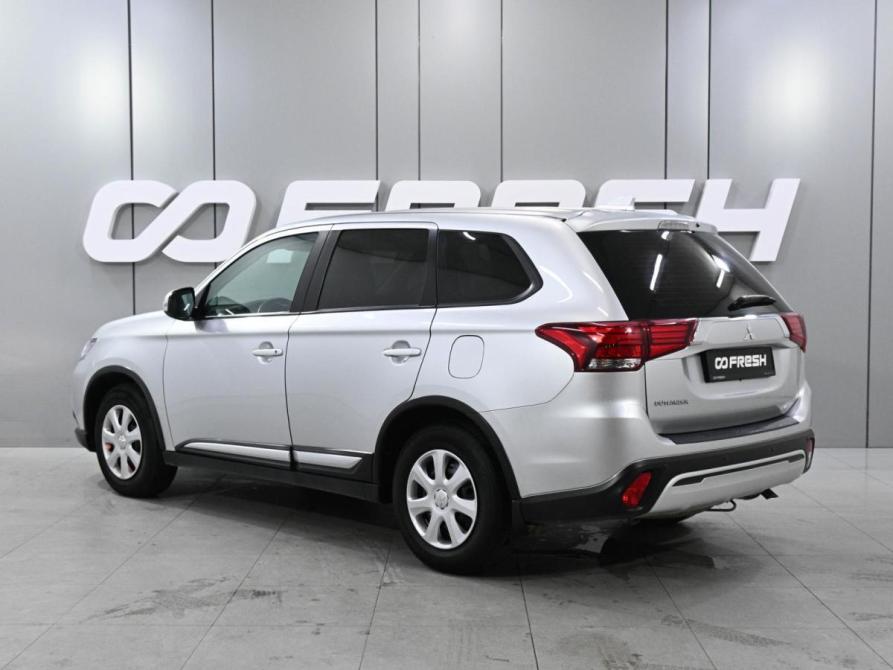 Mitsubishi Outlander III Рестайлинг 3 Ростов-на-Дону  - изображение 2