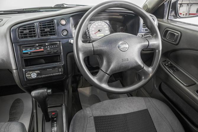 Nissan Expert с пробегом 2002 года, цена 349 000 рублей, 329000 км, универсал, Автокод Объявления