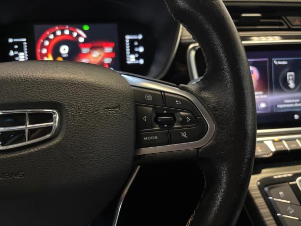 Geely Atlas Pro с пробегом 2021 года, цена 1 699 000 рублей, 123000 км, внедорожник, Автокод Объявления