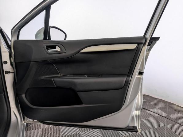 Citroen C4 II Рестайлинг с пробегом 2020 года, цена 1 427 500 рублей, 77056 км, седан, Автокод Объявления