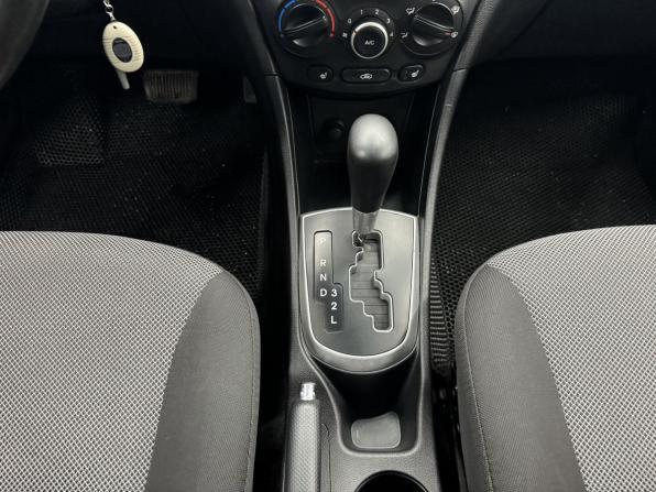 Hyundai Solaris I с пробегом 2012 года, цена 840 000 рублей, 185242 км, седан, Автокод Объявления
