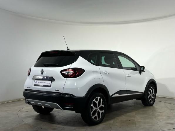 Renault Kaptur I с пробегом 2019 года, цена 1 650 000 рублей, 105026 км, внедорожник, Автокод Объявления