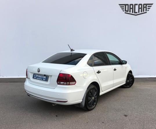 Volkswagen Polo V Рестайлинг с пробегом 2019 года, цена 1 230 000 рублей, 101000 км, седан, Автокод Объявления