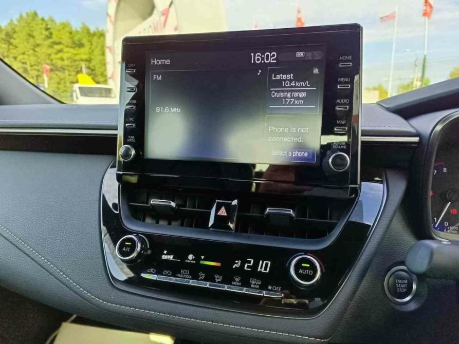 Toyota Corolla XI (E160 E170 E180) Рестайлинг 1 Тюмень  - изображение 19