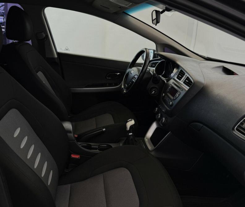 Kia Ceed II Москва  - изображение 11