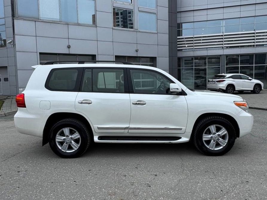 Toyota Land Cruiser 200 Series Рестайлинг 1 Екатеринбург  - изображение 7