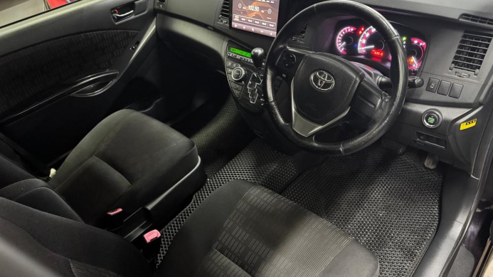 Toyota ISis I Рестайлинг Магнитогорск  - изображение 9