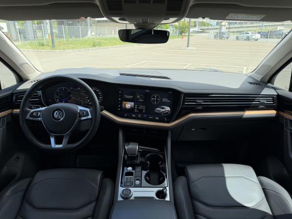 Volkswagen Touareg III с пробегом 2018 года, цена 4 850 000 рублей, 146921 км, внедорожник, Автокод Объявления