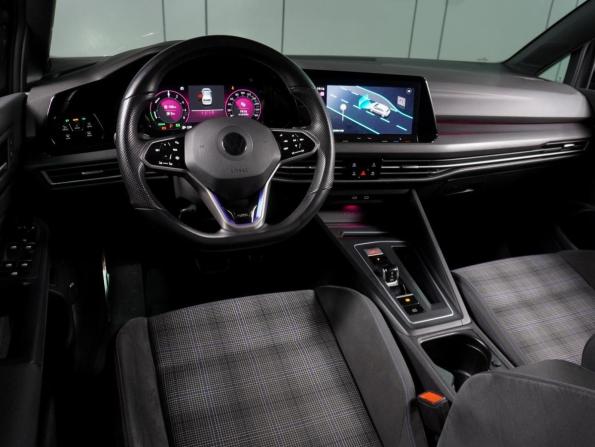 Volkswagen Golf VIII с пробегом 2020 года, цена 2 859 000 рублей, 74391 км, хэтчбек, Автокод Объявления