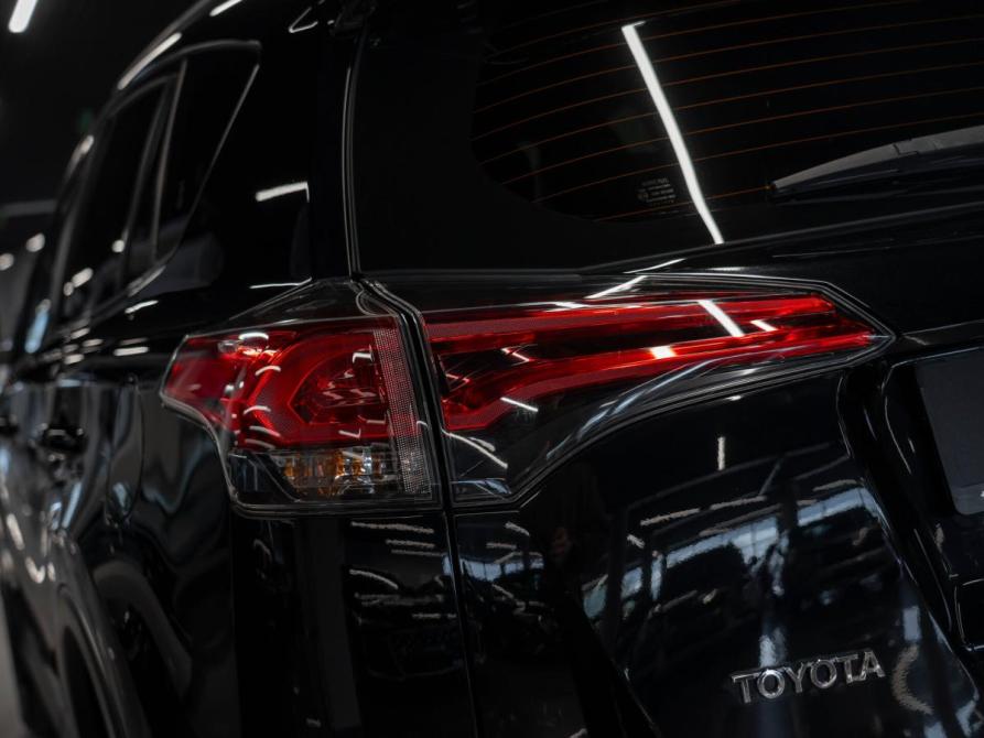 Toyota RAV4 IV (XA40) Рестайлинг Москва  - изображение 25