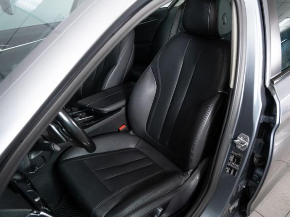BMW 5 серии VII (G30/G31/G38) с пробегом 2018 года, цена 2 990 000 рублей, 159000 км, седан, Автокод Объявления