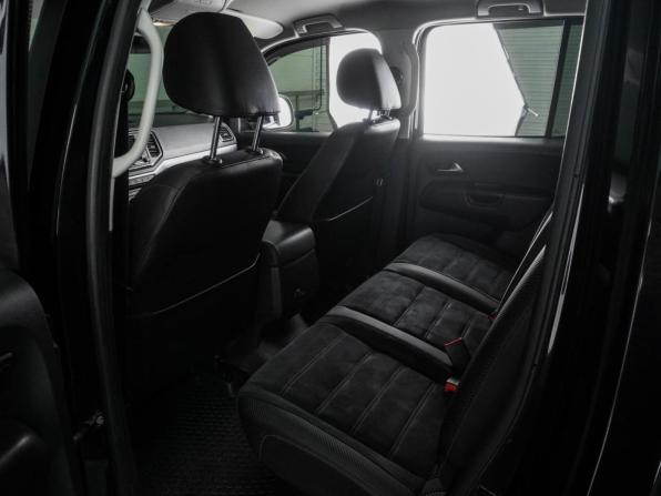 Volkswagen Amarok I Рестайлинг с пробегом 2018 года, цена 2 489 000 рублей, 451113 км, offers.body_type.unknown, Автокод Объявления