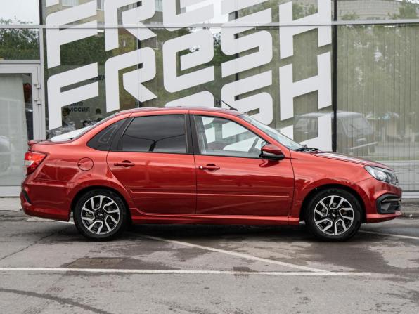 Lada (ВАЗ) Granta I Рестайлинг с пробегом 2022 года, цена 880 000 рублей, 76880 км, седан, Автокод Объявления