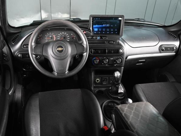 Chevrolet Niva I Рестайлинг с пробегом 2015 года, цена 749 000 рублей, 181726 км, внедорожник, Автокод Объявления