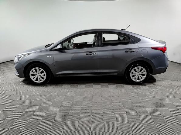 Hyundai Solaris II с пробегом 2019 года, цена 1 235 000 рублей, 53000 км, седан, Автокод Объявления