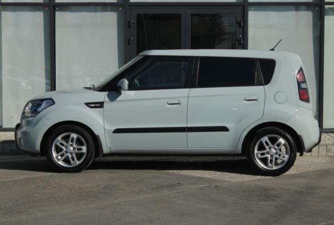 Kia Soul I с пробегом 2009 года, цена 890 000 рублей, 111722 км, хэтчбек, Автокод Объявления