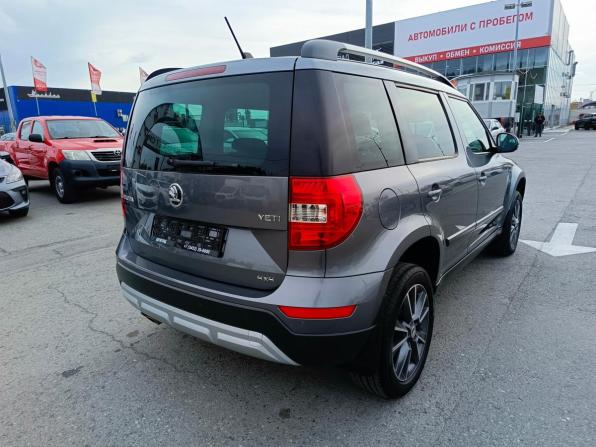 Skoda Yeti I Рестайлинг с пробегом 2018 года, цена 1 619 995 рублей, 109279 км, внедорожник, Автокод Объявления