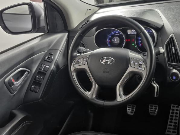 Hyundai ix35 I Рестайлинг с пробегом 2014 года, цена 1 129 000 рублей, 279399 км, внедорожник, Автокод Объявления