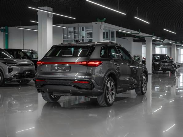 Audi Q5 III с пробегом 2026 года, цена 7 880 000 рублей, 30 км, внедорожник, Автокод Объявления